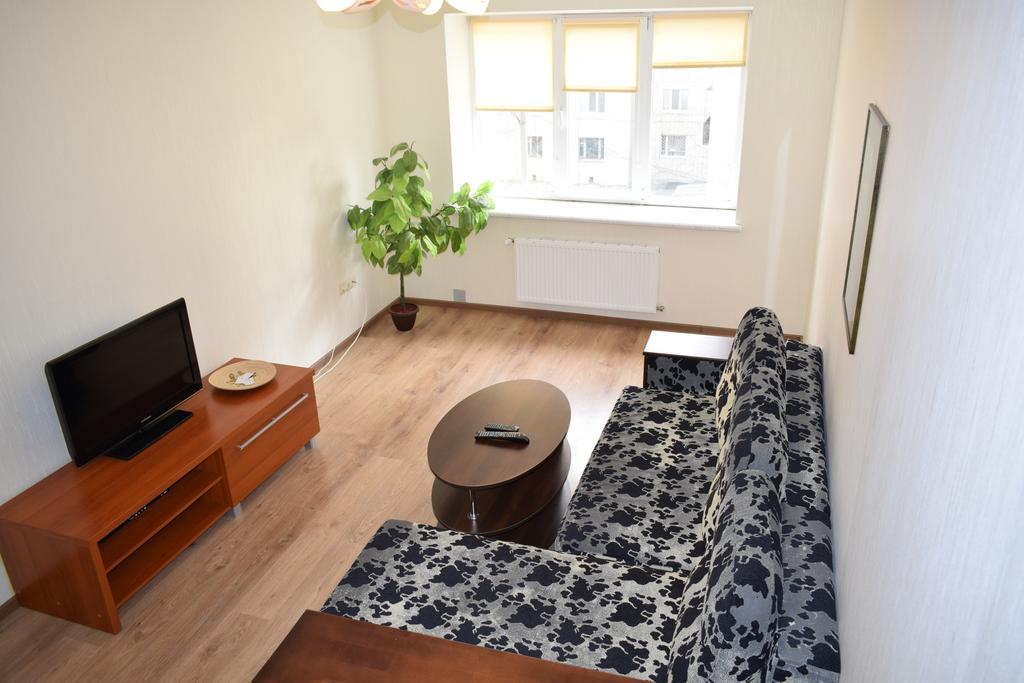 Apartment On Demyanchuka 1A Рівне Екстер'єр фото